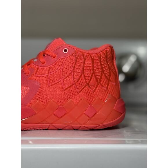 Puma MB.01 LaMelo Ball Red Breast Cancer Awareness Basketball Shoes 6.5 US - Picture 8 of 16